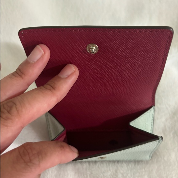 Kate Spade trifold wallet - Picture 2 of 5